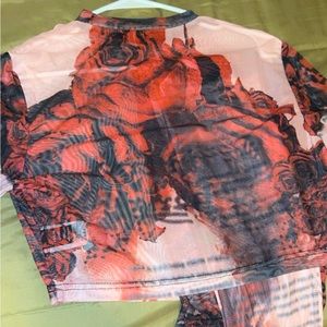 Two peice (L) Rose pattern Set